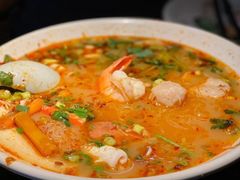 -大头虾越式风味餐厅(光明广场店)