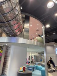 -MINI MARS 脚下的城市乐园·餐饮·派对(静安江宁店)