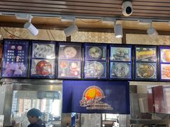 -敖特尔布里亚特美食坊(世纪花苑店)