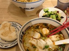 -秦䩊会·陕西biangbiang面(畹町路店)