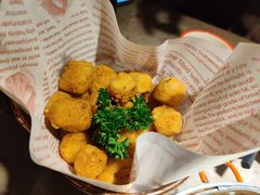很脆的松露豆腐-新白鹿餐厅(金鹰新街口店)