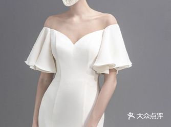 戴口罩试纱 不一样的体验据说很多地方的婚礼已经开始举行啦