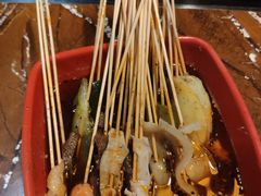 -何师烧烤Pro ·江湖川菜·小龙虾·精酿(太古里旗舰店)
