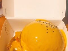 芝士熔岩牛肉汉堡-前进5路汉堡炸鸡(汉街skp店)