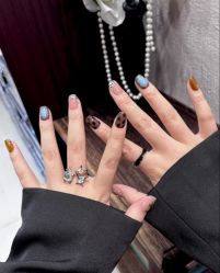-H12 STAR日式美甲美睫专门店