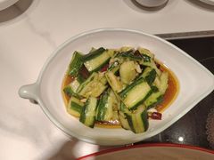 -黄记煌三汁焖锅(新佳丽江汉路店)