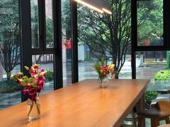 -安吉汽车生活馆(大宁中心广场C3栋店)