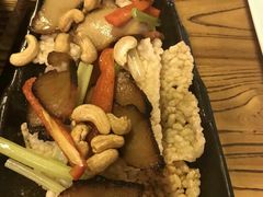 叉烧锅巴脆-天一朴素(武汉大学店)