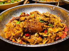 -吃饭皇帝大土家民族菜(正大广场店)