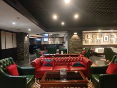 -上海锦江汤臣洲际大酒店柒酒廊