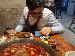 -四小区火锅·巷子里的重庆火锅(花照壁店)