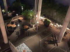 -ROAST coffee & eatery