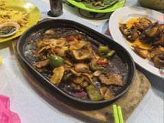 -明记烧鱼美味店