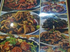 -江城燕子大排档(江汉路步行街店)