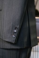 -优刻西服西装定制(金轮国际广场店)