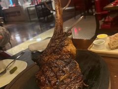 -恰餐厅及酒吧 CHAR Bar & Grill (北京丽都皇冠假日店)