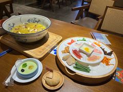 -芸南道·过桥米线(昆明老街旗舰店)