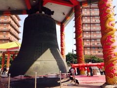 iphone_upload_pic-华西村