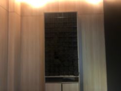 -HAIR CORNER