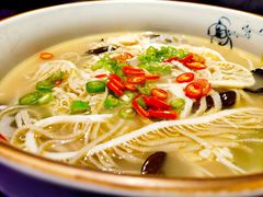 -鱼非鱼(徐家汇店)
