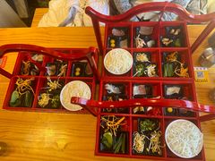 -勺子米线·云南传统小吃市集(四方街店)