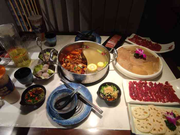 牛掌柜鲜牛肉火锅(王府井店)-"今天跟朋友出来逛逛 走到了一家吃潮汕