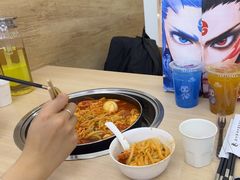 -三清洞摩西韩式年糕火锅(威高广场店)