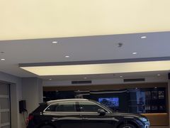 -上海永达奥诚奥迪4S店(申江路店)