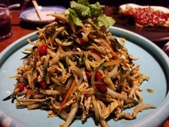 -95号酱骨·一块豆腐(展春园西路店)