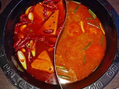 -九牧鱻·渝老鬼重庆火锅(人民路店)