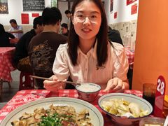 -荆九爷爆炒桥头三嫩(云南北路店)