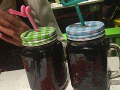 -钢管厂五区小郡肝串串香(奥克斯广场锦城万达店)