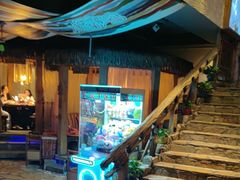 -老牌坊云南鱼豆花火锅(爱建店)