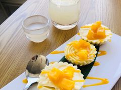 小黄蛋糕-苦尽酒馆·川菜(鼓楼店)