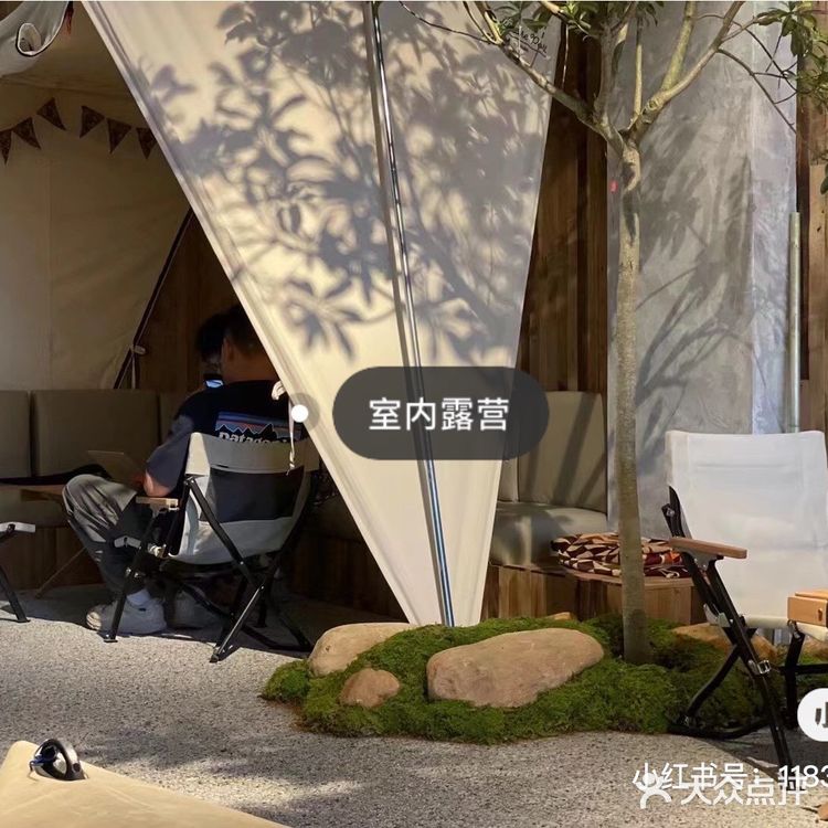 南京第一家露营风格酒吧｜来一场室内露营🏕️