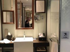 -大连金石滩绿发温泉假日酒店