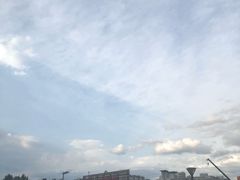 -世纪金源购物中心东区-停车场