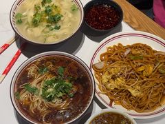 -老王四季抻面(南六东路店)