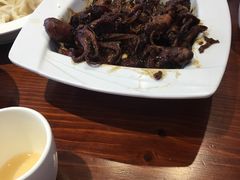 -赶海部落海鲜城(海阳路店)