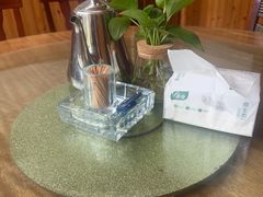 -芦茨金富饭庄·25年老字号·专做稻草鸡