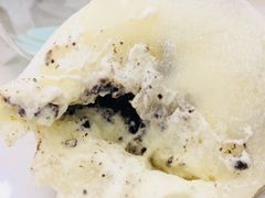 -蜜蜂小象·榴莲千层蛋糕(时代汇11栋店)