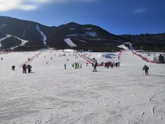 -鳌山滑雪度假区