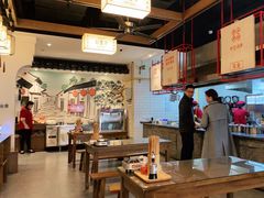 大堂-津市刘聋子粉馆岳阳总店