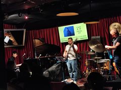 -东岸Cafe 爵士俱乐部
