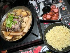 公仔面-8锅臭臭锅·正宗台湾小火锅(中心五路店)