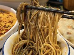 -乐山第一家临江鳝丝(茶坊路店)