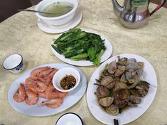 -源海渔村·现捞海鲜(大角湾店)