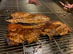垦丁山猪肉-小山猪传统美食石板烤肉