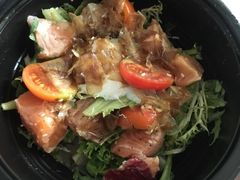 温泉蛋海鲜色拉-沼津港渔市(宏伊国际广场店)