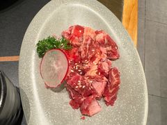 -極屋鮨牛 · 烧肉酒场(时代C馆店)